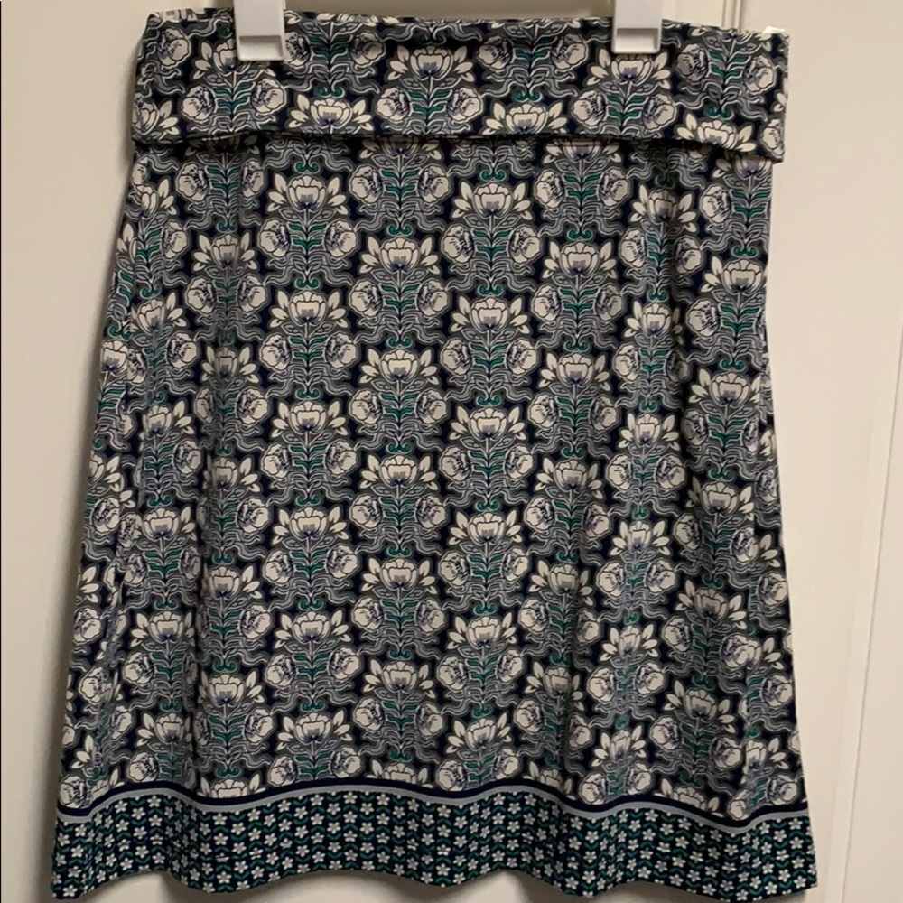 Max Studio Foldover waist skirt